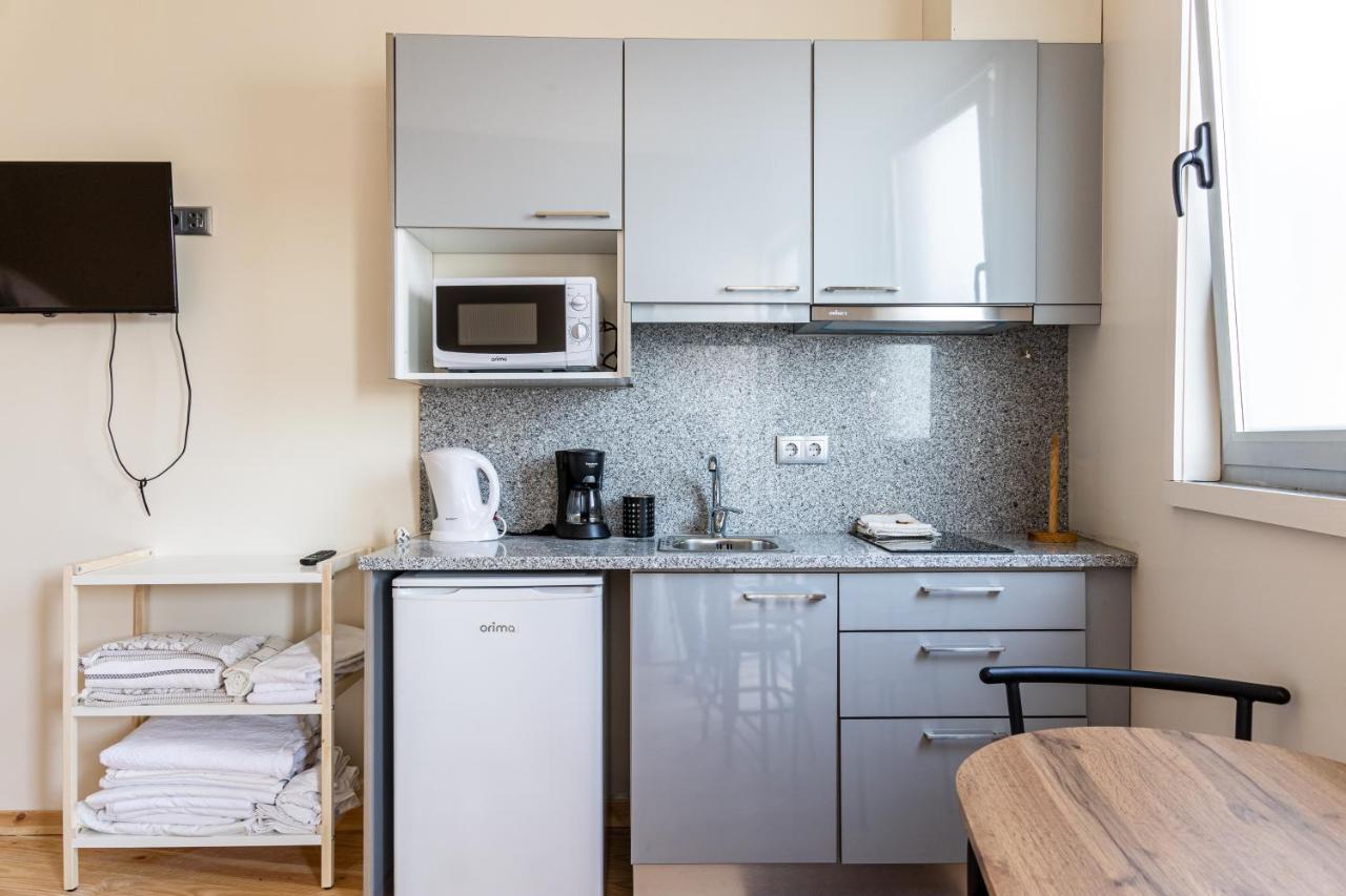 House On A Rustic Island At Campanha Trainstation Apartment Porto Luaran gambar