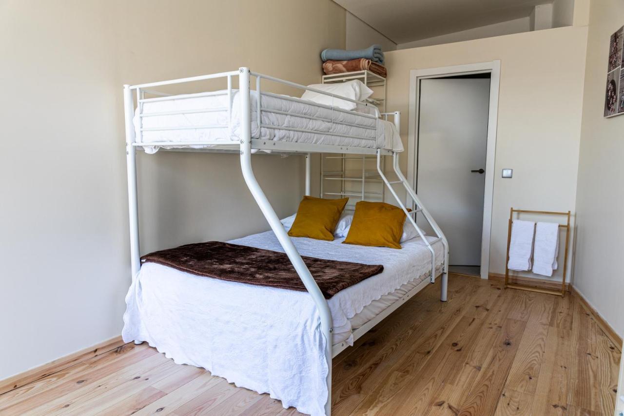 House On A Rustic Island At Campanha Trainstation Apartment Porto Luaran gambar